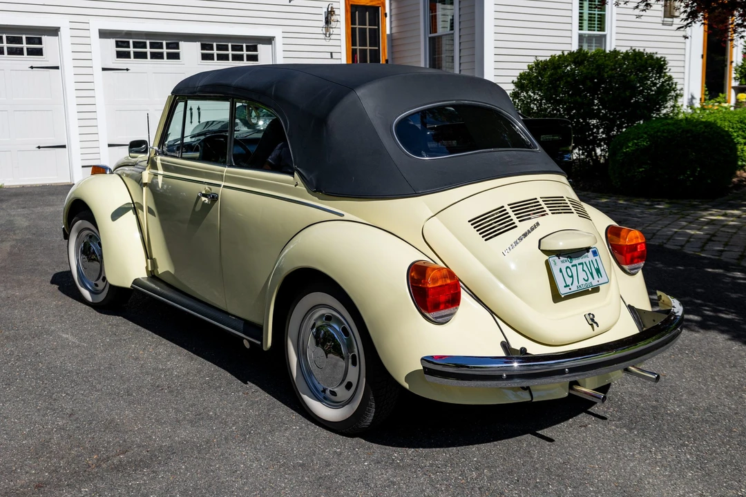 1973 Volkswagen Super Beetle - Image 14 of 31