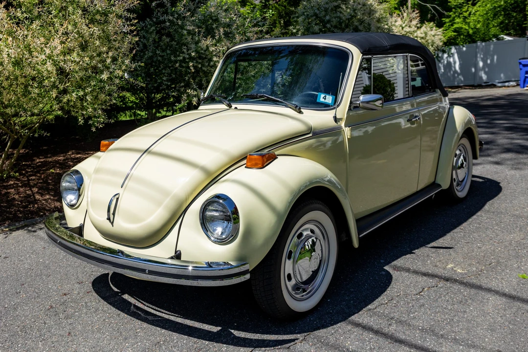 1973 Volkswagen Super Beetle - Image 16 of 31