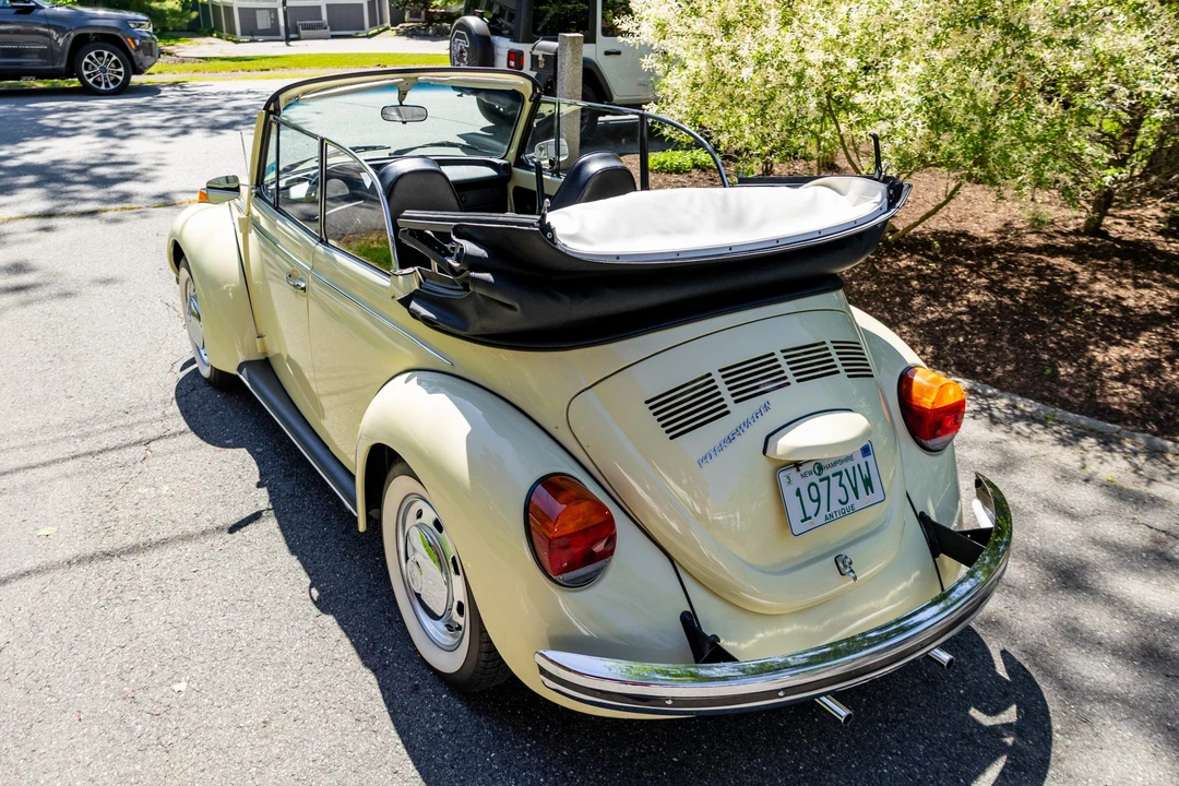 1973 Volkswagen Super Beetle - Image 7 of 31