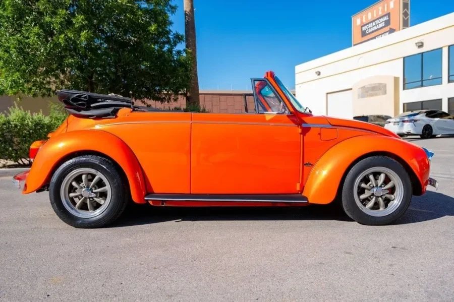1973 Volkswagen Super Beetle - Image 2 of 11
