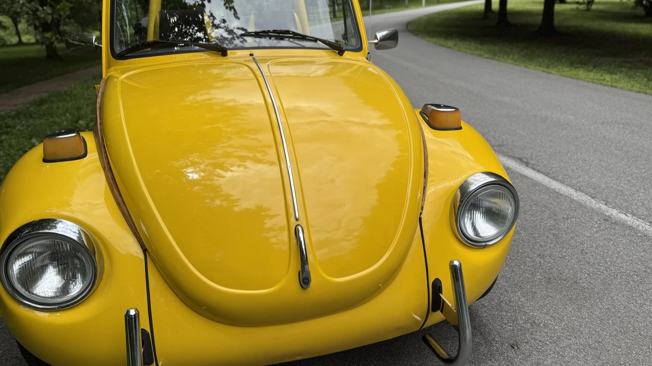 1973 Volkswagen Super Beetle - Image 21 of 31