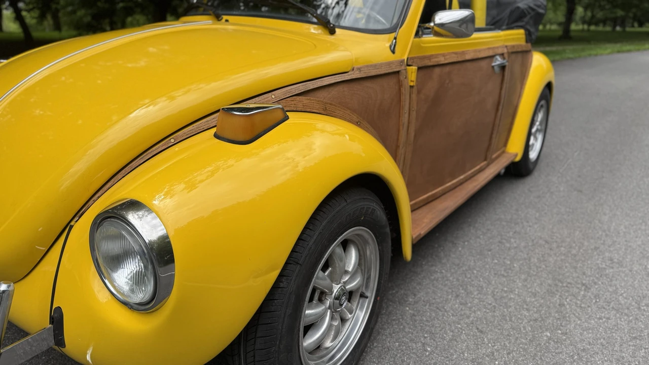 1973 Volkswagen Super Beetle - Image 22 of 31