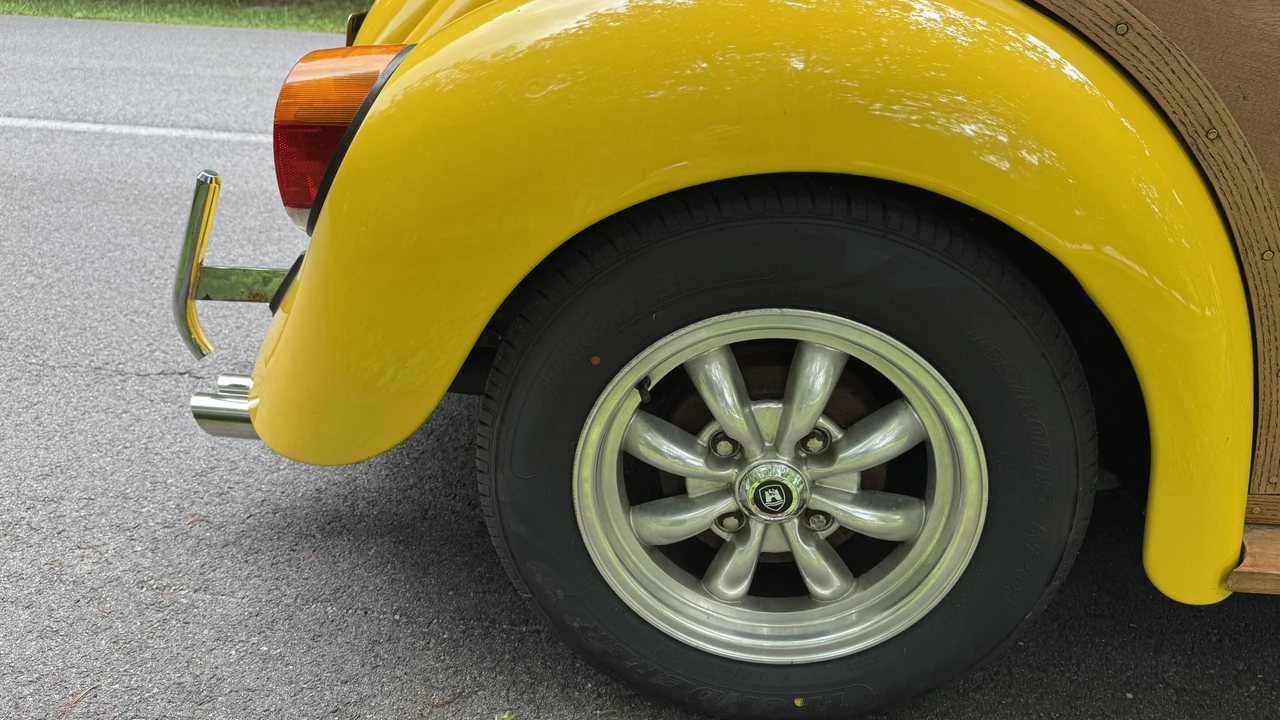 1973 Volkswagen Super Beetle - Image 31 of 31