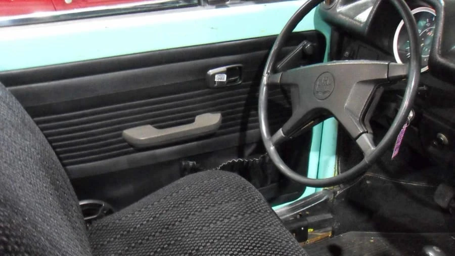 1973 Volkswagen Super Beetle - Image 5 of 13