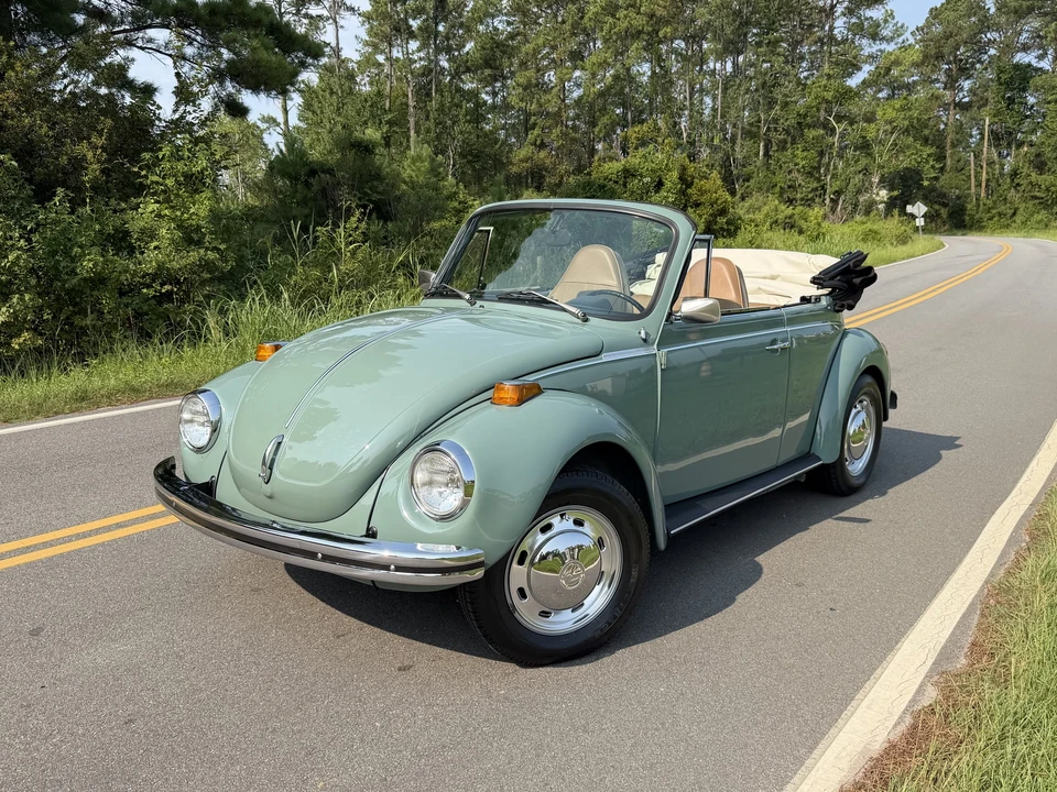 1973 Volkswagen Super Beetle - Image 13 of 31