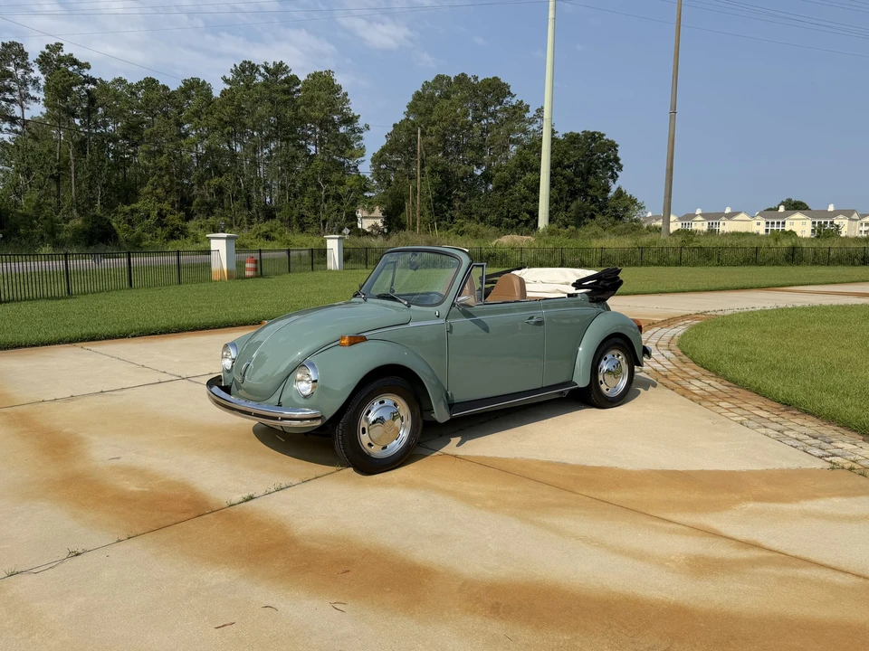 1973 Volkswagen Super Beetle - Image 2 of 31