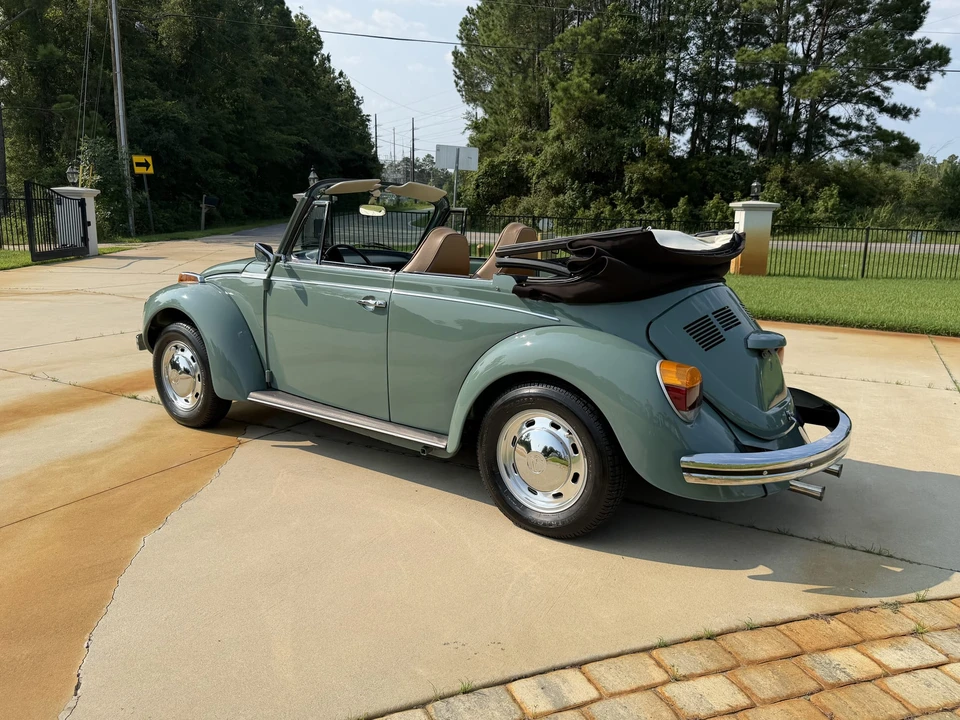 1973 Volkswagen Super Beetle - Image 7 of 31