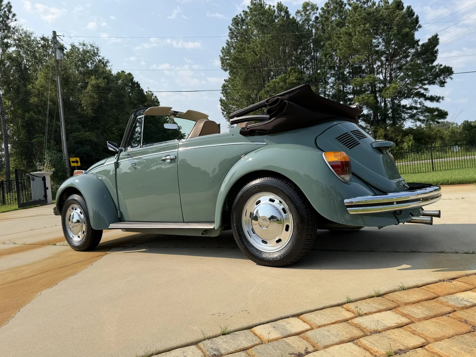 1973 Volkswagen Super Beetle - Image 8 of 31