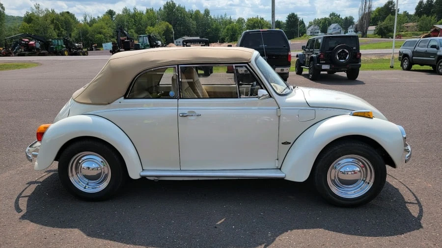1973 Volkswagen Super Beetle - Image 2 of 23