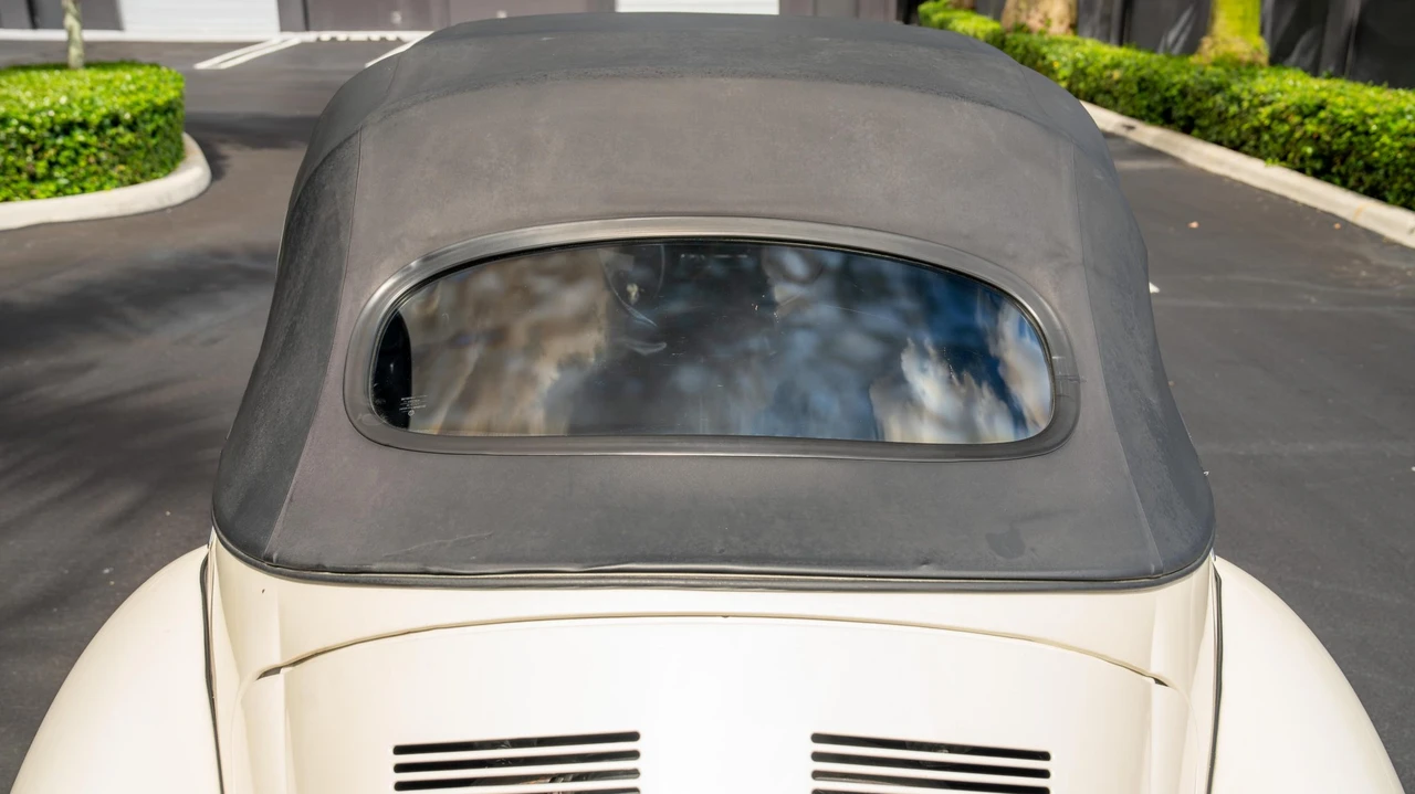 1973 Volkswagen Super Beetle - Image 22 of 31