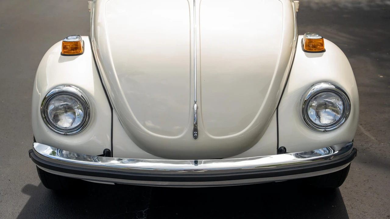 1973 Volkswagen Super Beetle - Image 25 of 31