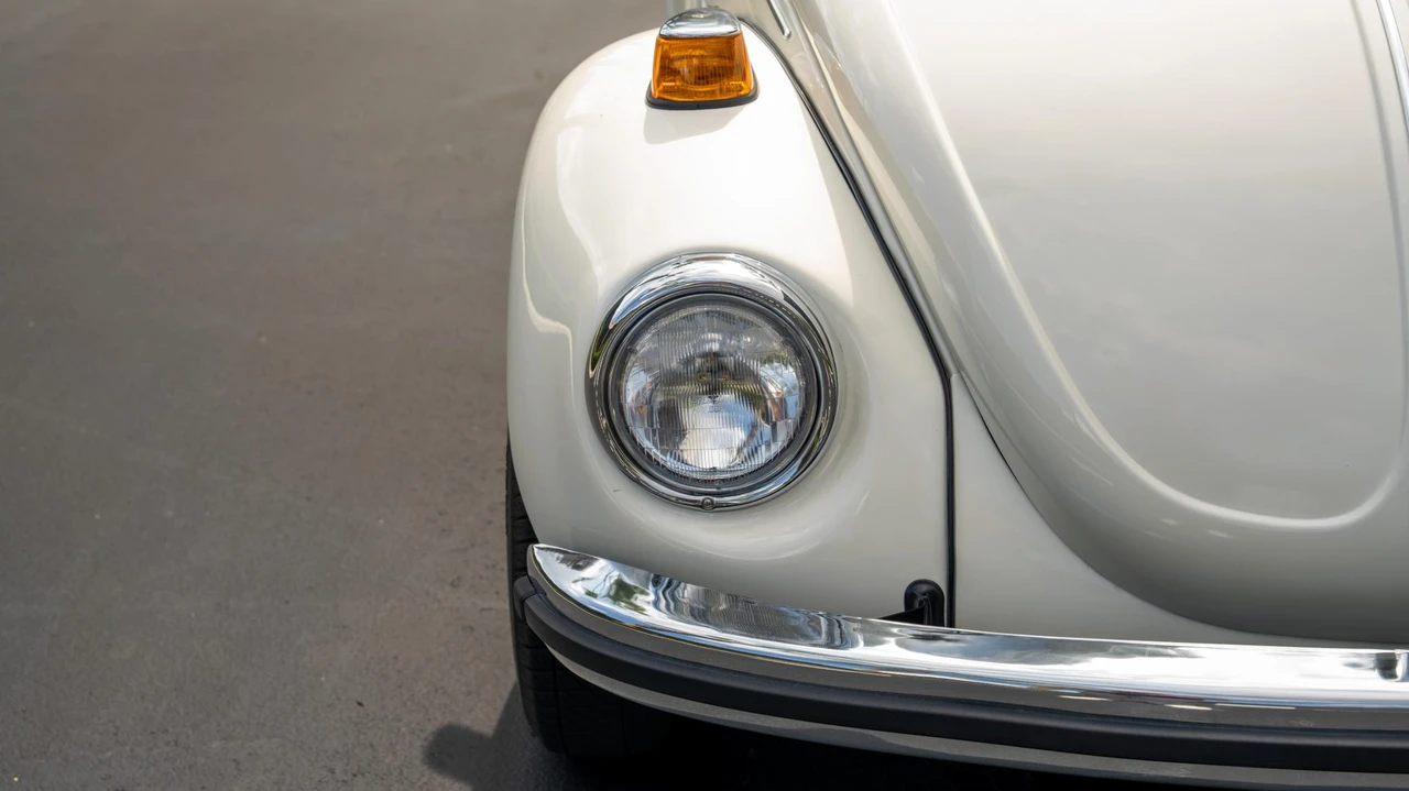 1973 Volkswagen Super Beetle - Image 26 of 31