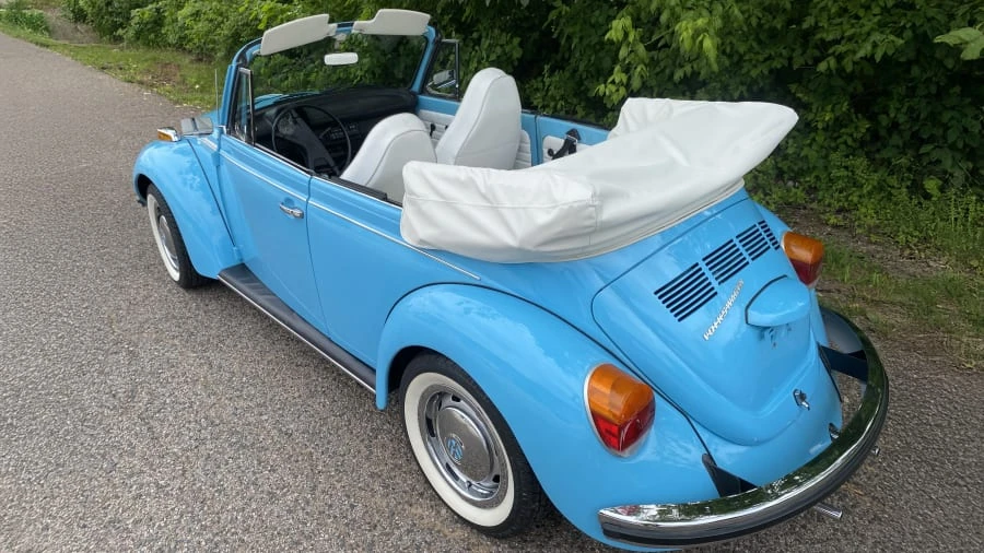 1973 Volkswagen Super Beetle - Image 2 of 4