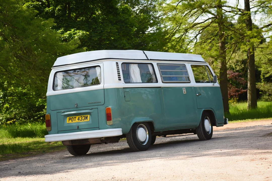 1973 Volkswagen Bay-Window Bus - Image 14 of 30