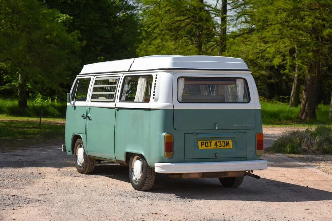 1973 Volkswagen Bay-Window Bus - Image 11 of 30