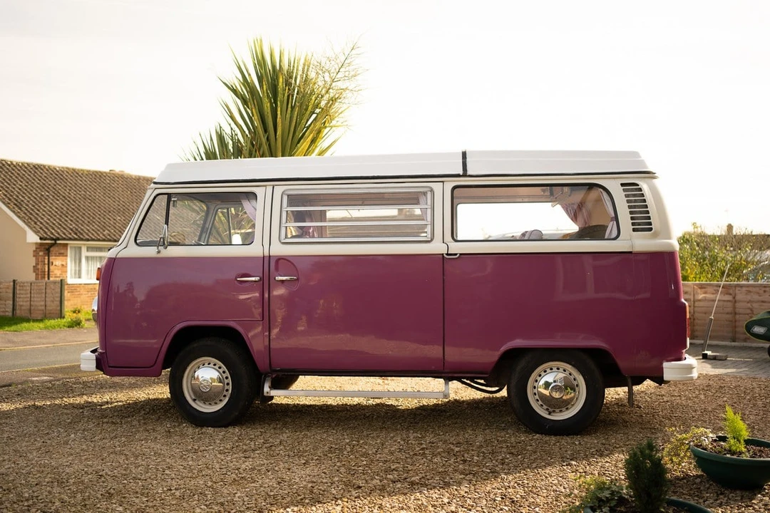 1973 Volkswagen Bay-Window Camper - Image 5 of 30