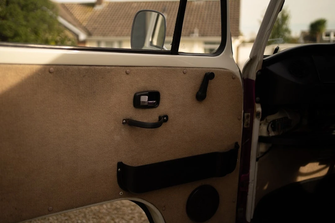 1973 Volkswagen Bay-Window Camper - Image 21 of 30