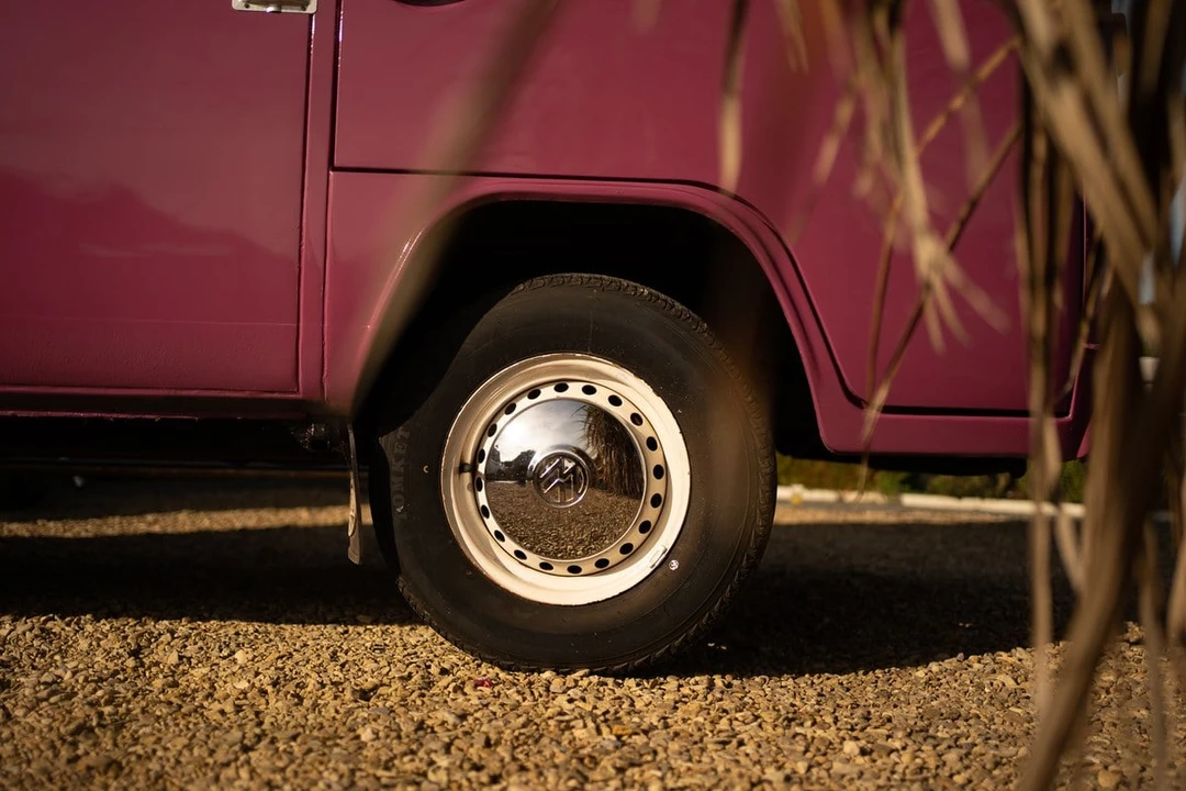 1973 Volkswagen Bay-Window Camper - Image 16 of 30