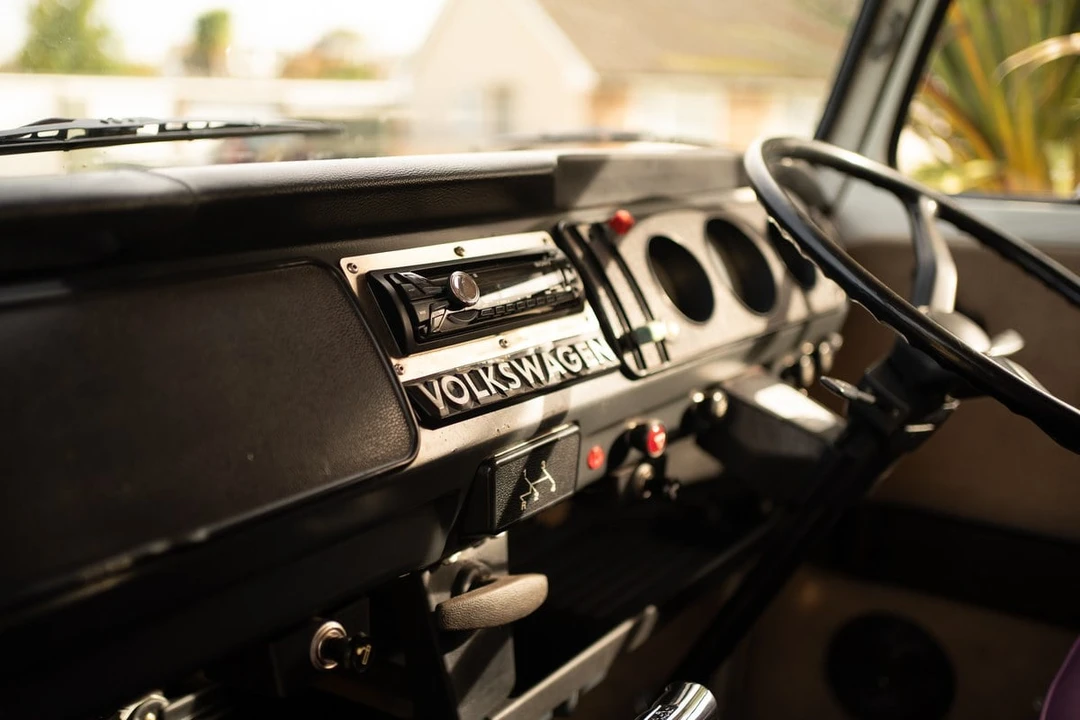 1973 Volkswagen Bay-Window Camper - Image 22 of 30