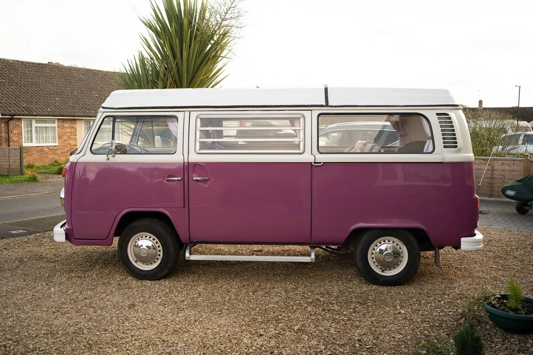 1973 Volkswagen Bay-Window Camper - Image 11 of 30