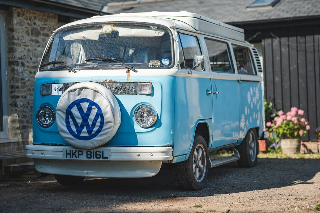 1973 Volkswagen Bay-Window Camper - Image 3 of 30