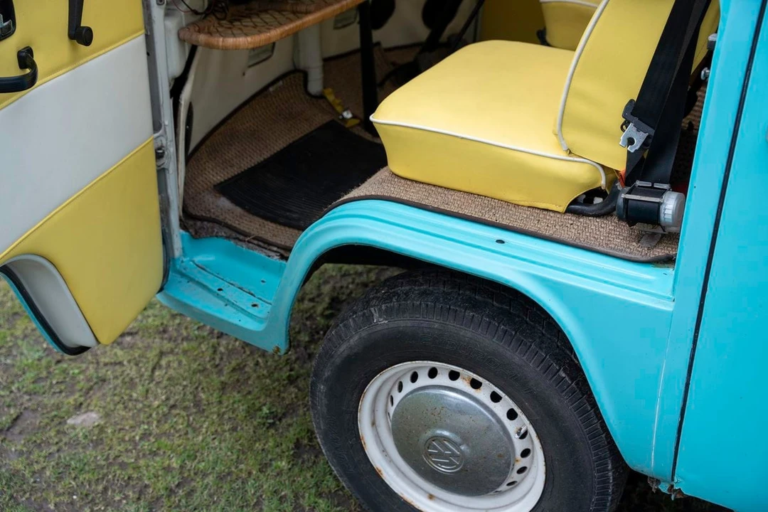 1973 Volkswagen Bay-Window Camper - Image 28 of 31