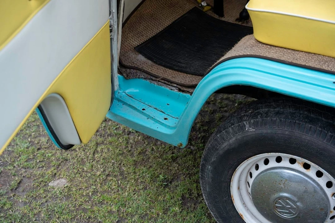 1973 Volkswagen Bay-Window Camper - Image 29 of 31