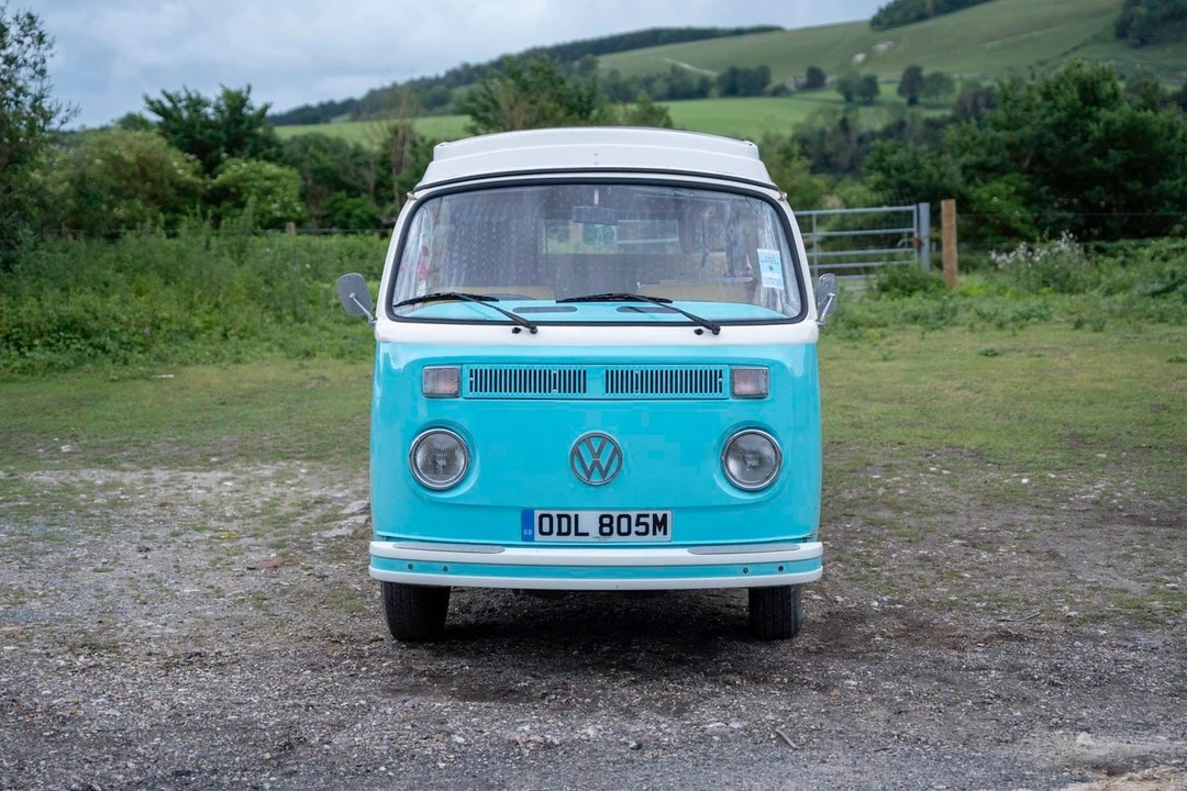 1973 Volkswagen Bay-Window Camper - Image 2 of 31