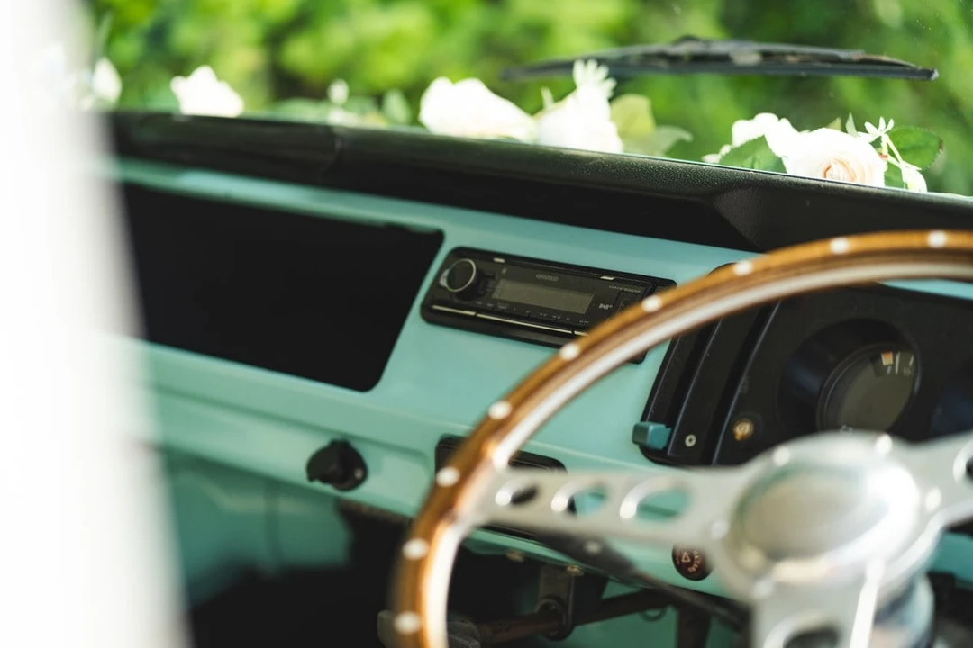 1973 Volkswagen Bay-Window Camper - Image 18 of 30