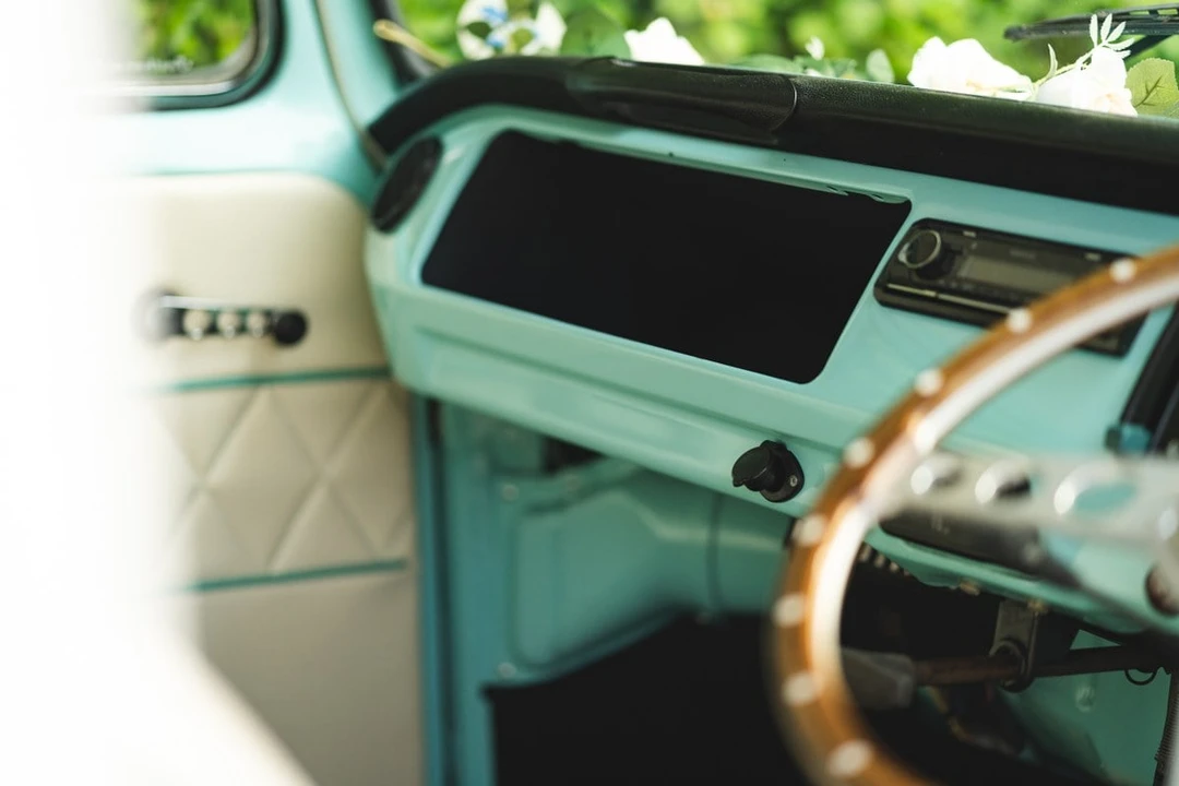 1973 Volkswagen Bay-Window Camper - Image 30 of 30