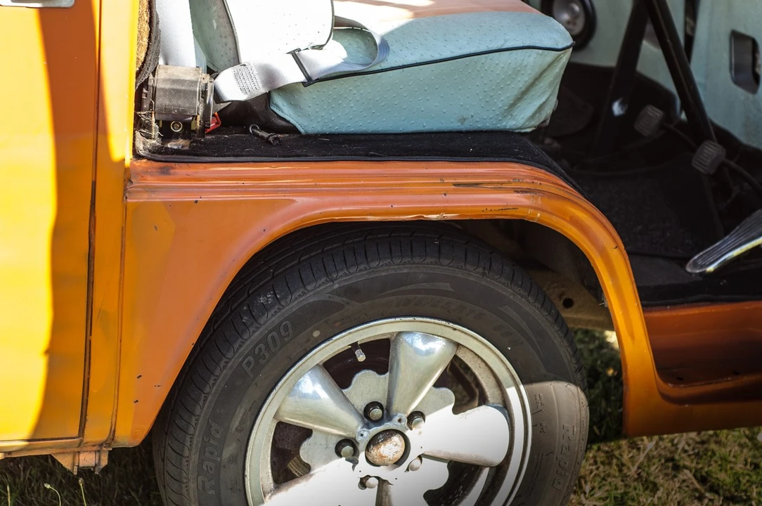 1973 Volkswagen Bay-Window Camper - Image 15 of 30