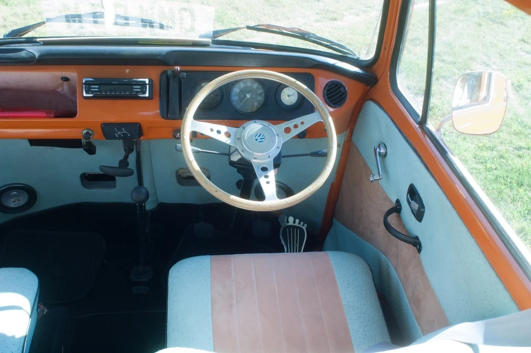 1973 Volkswagen Bay-Window Camper - Image 23 of 30
