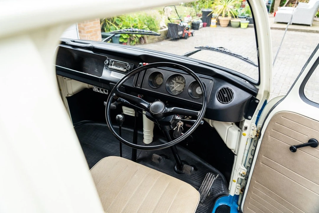 1973 Volkswagen Bay-Window Camper - Image 13 of 30