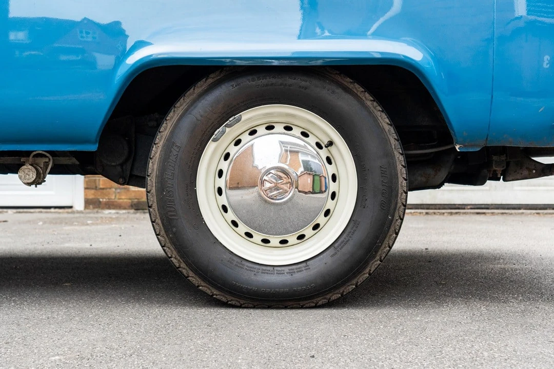 1973 Volkswagen Bay-Window Camper - Image 12 of 30