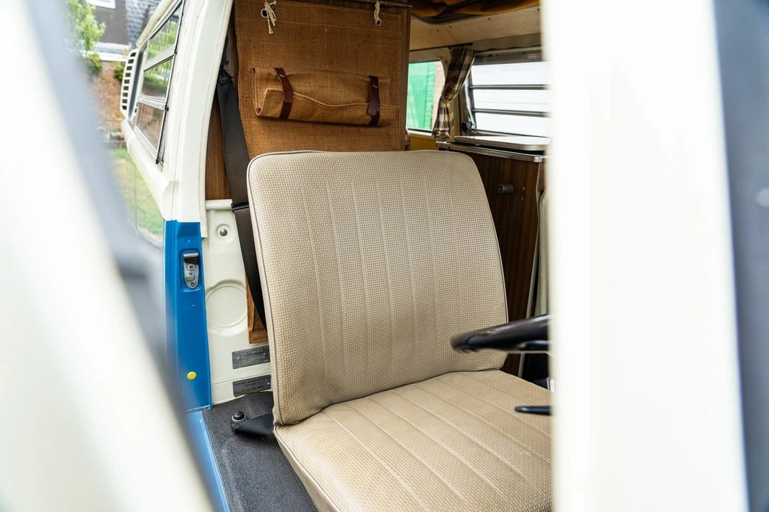 1973 Volkswagen Bay-Window Camper - Image 20 of 30
