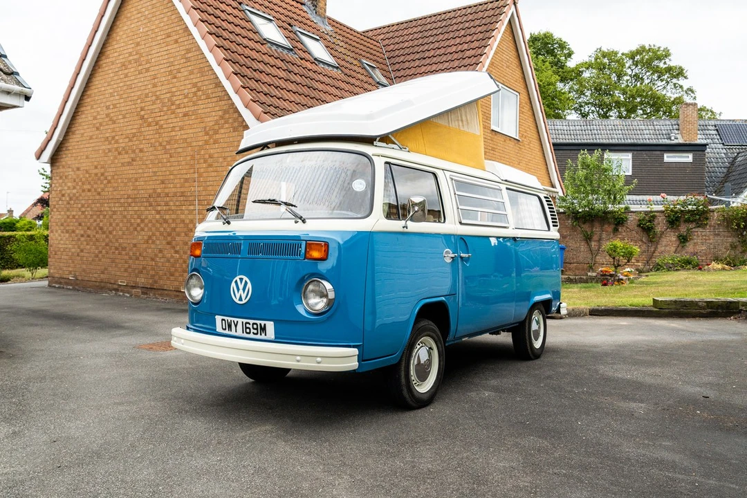 1973 Volkswagen Bay-Window Camper - Image 2 of 30