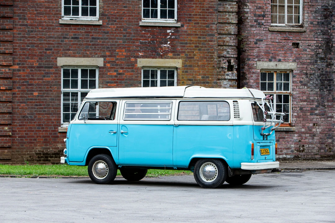 1973 Volkswagen Bay-Window Camper - Image 10 of 10