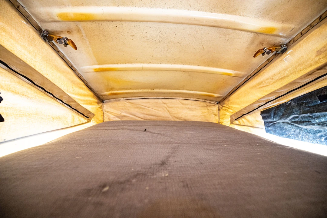 1973 Volkswagen Bay-Window Camper - Image 4 of 10