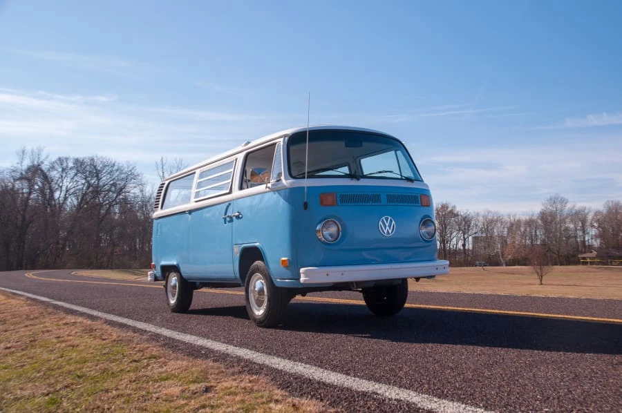 1973 Volkswagen Bay-Window Bus - Image 12 of 12