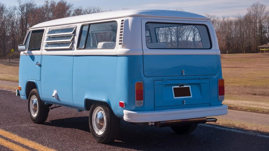1973 Volkswagen Bay-Window Bus - Image 3 of 12