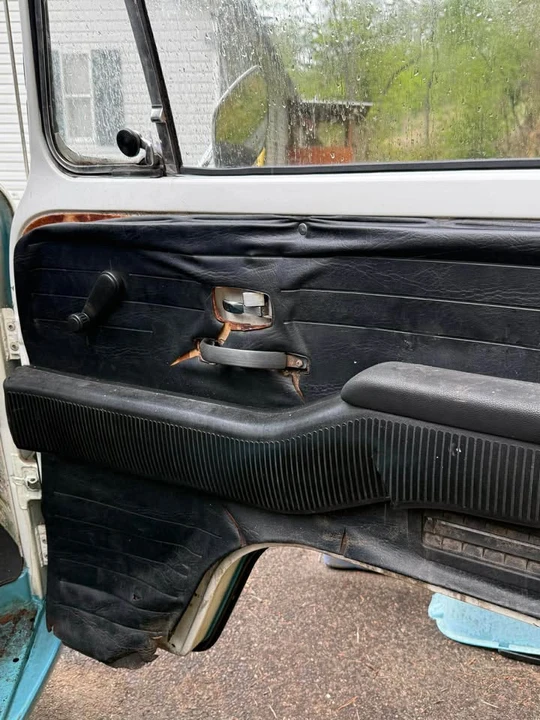 1973 Volkswagen EuroVan - Image 10 of 13
