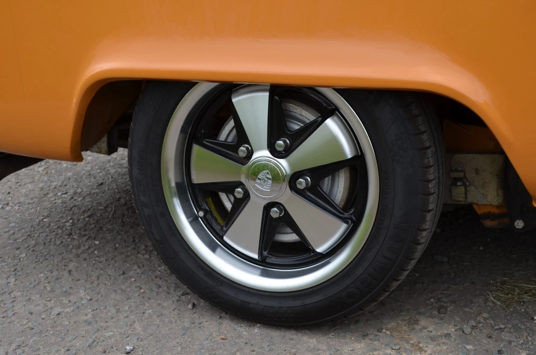 1973 Volkswagen Bay-Window Pickup - Image 29 of 31