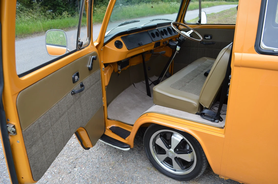 1973 Volkswagen Bay-Window Pickup - Image 19 of 31