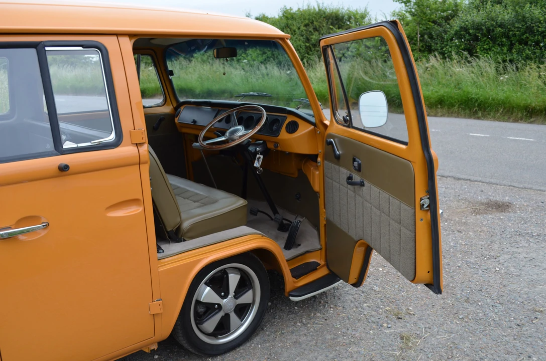 1973 Volkswagen Bay-Window Pickup - Image 21 of 31