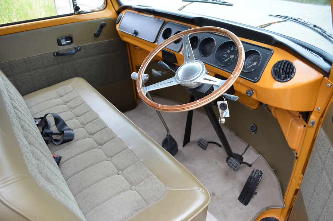 1973 Volkswagen Bay-Window Pickup - Image 20 of 31