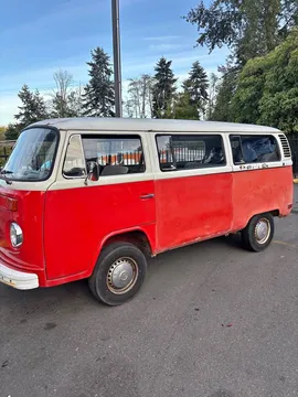 1973 Volkswagen Transporter Bus