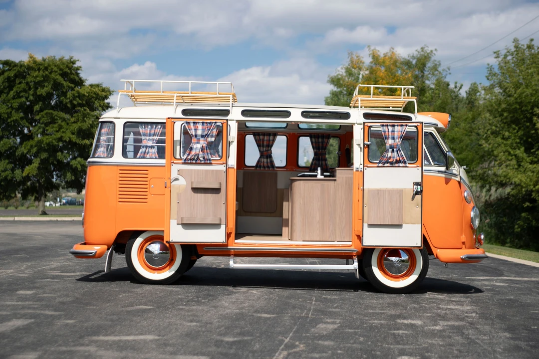 1973 Volkswagen Bay-Window Camper - Image 4 of 31