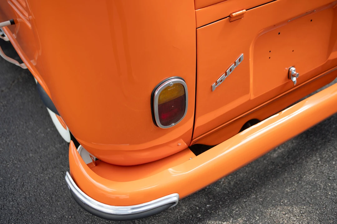 1973 Volkswagen Bay-Window Camper - Image 10 of 31
