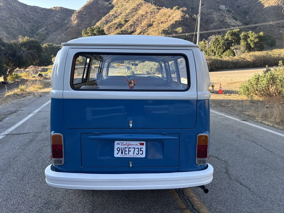 1973 Volkswagen Bay-Window Bus - Image 6 of 31