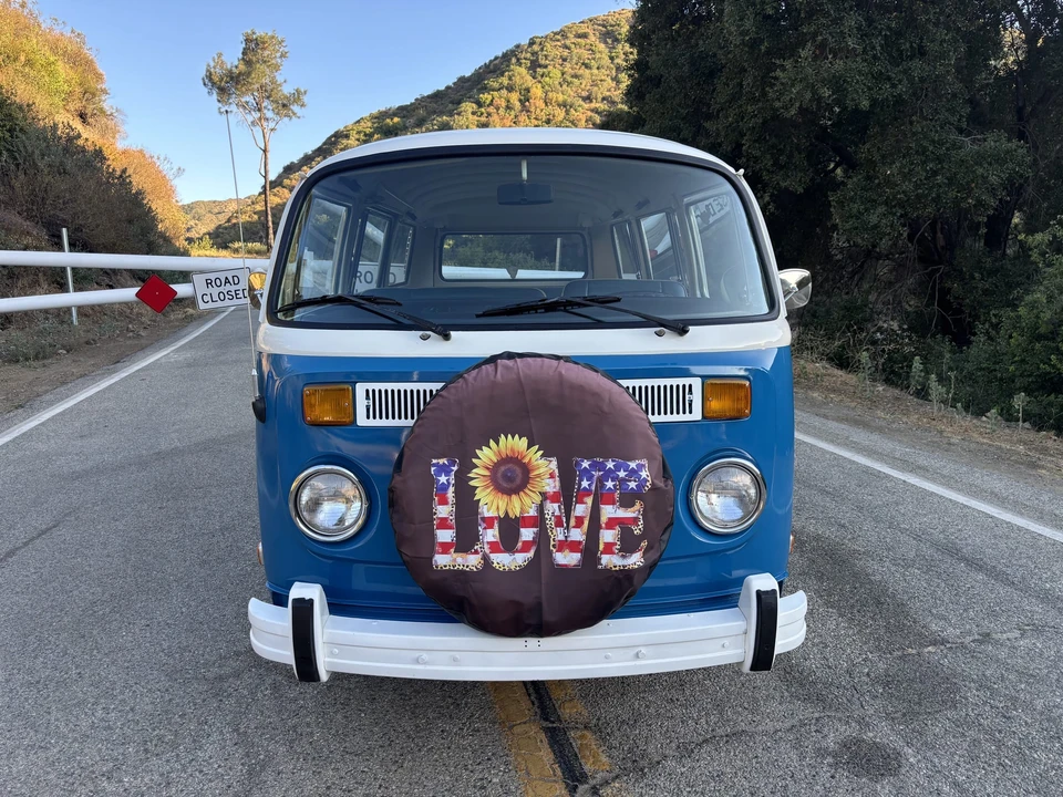 1973 Volkswagen Bay-Window Bus - Image 2 of 31